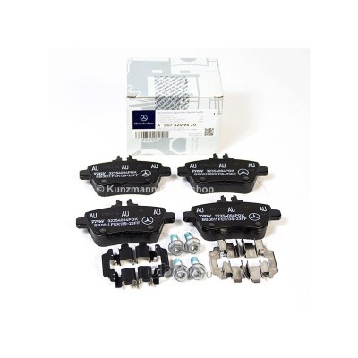 لنت ترمز عقب بنز E250 سال های 2011 تا 2016 اورجینال